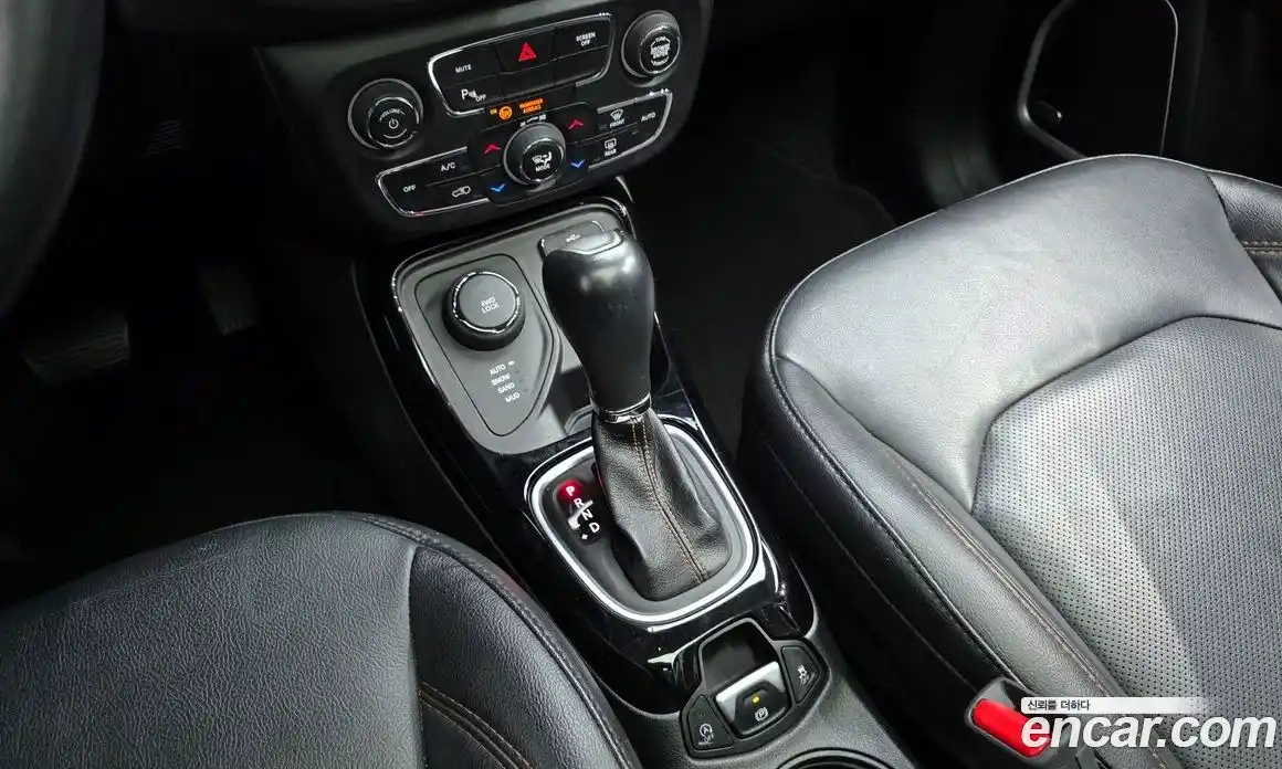 Jeep Compass 2018 2.4 Автомат в Москве № 232397, фото 11