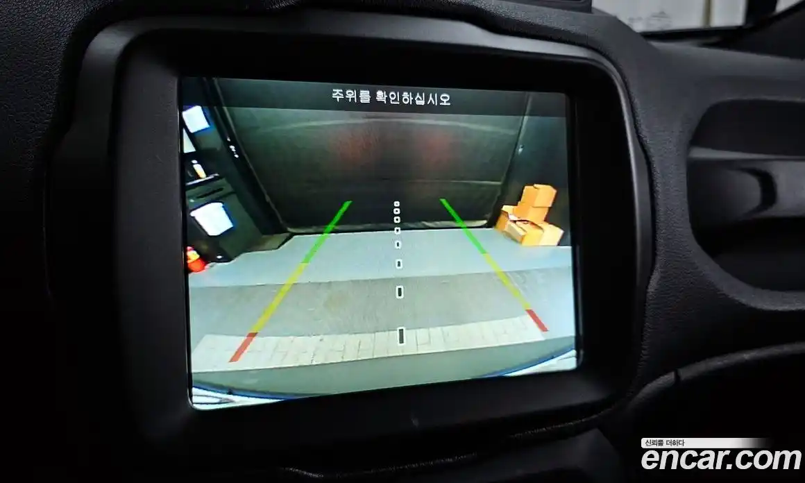 Jeep Renegade 2019 2.4 Автомат в Москве № 232410, фото 19