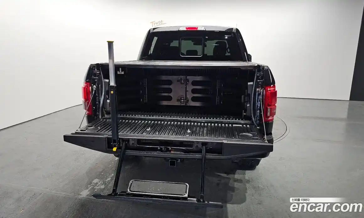 Ford F150 2015 3.5 Автомат в Москве № 233204, фото 6