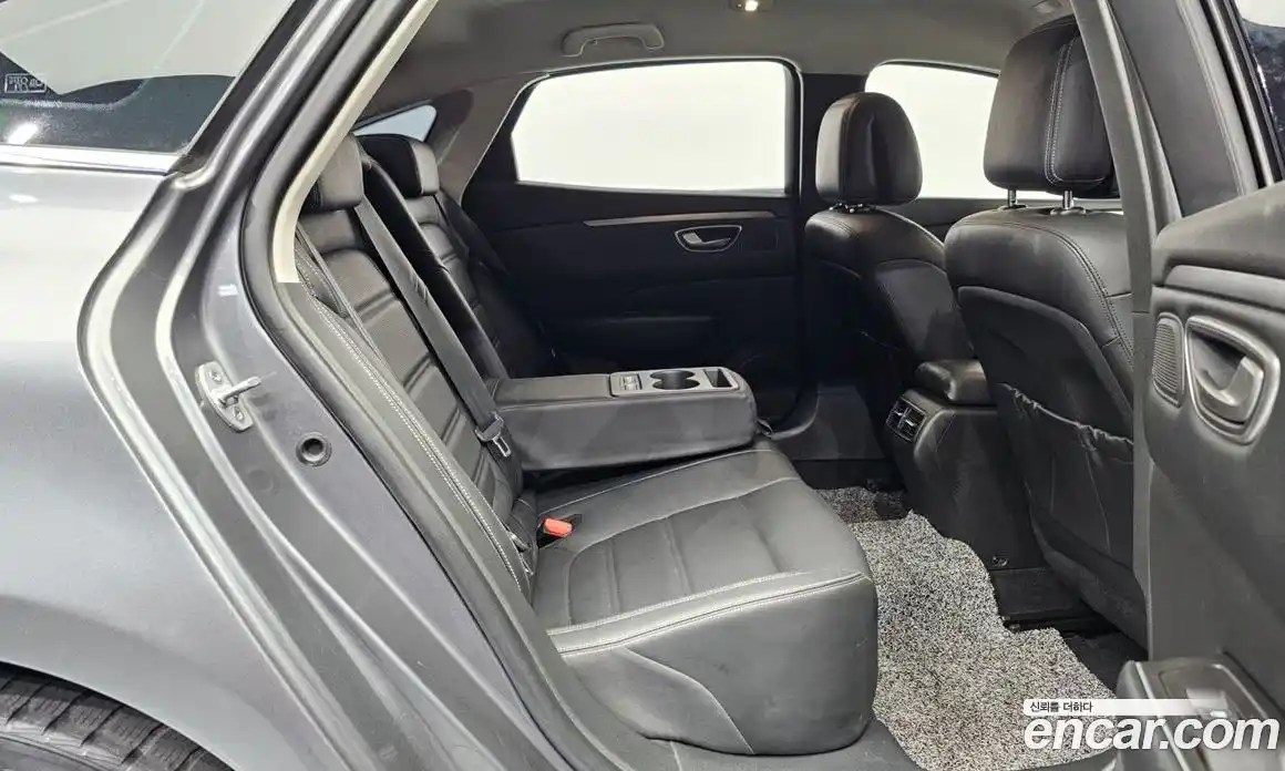 Renault SM6 2022 2.0 Автомат в Москве № 241788, фото 10