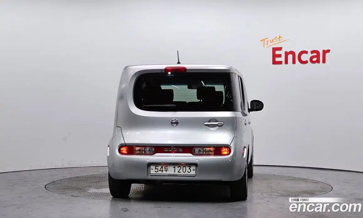 Nissan Cube 2011 1.8 Автомат в Москве № 244457, фото 11