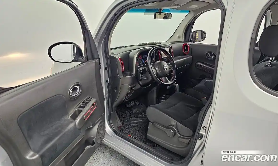 Nissan Cube 2011 1.8 Автомат в Москве № 244457, фото 12