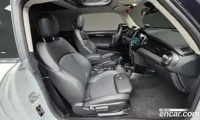 Mini Cooper 2022 2.0 Автомат в Москве № 253208, миниатюра 2