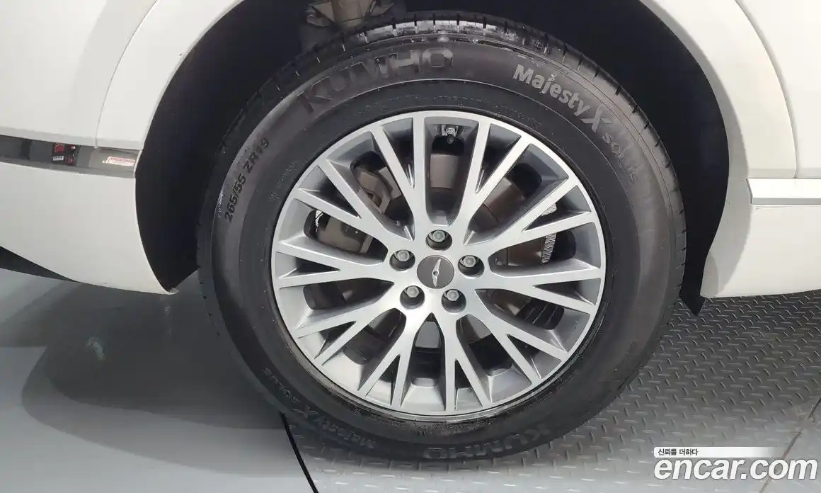 Genesis GV80 2023 2.5 Автомат в Москве № 25470, фото 12