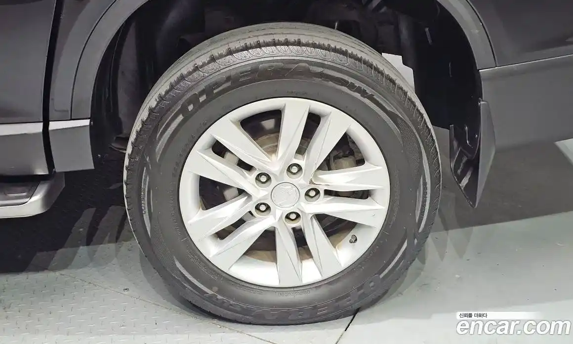 SsangYong Rexton 2018 2.2 Автомат в Москве № 25623, фото 2