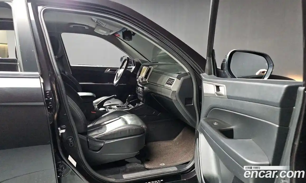 SsangYong Rexton 2018 2.2 Автомат в Москве № 25623, фото 10