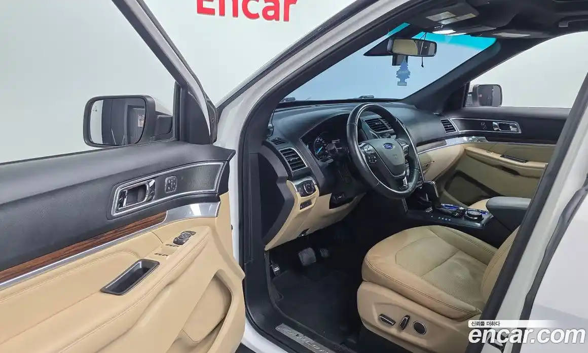 Ford Explorer 2016 2.3 Автомат в Москве № 269117, фото 15