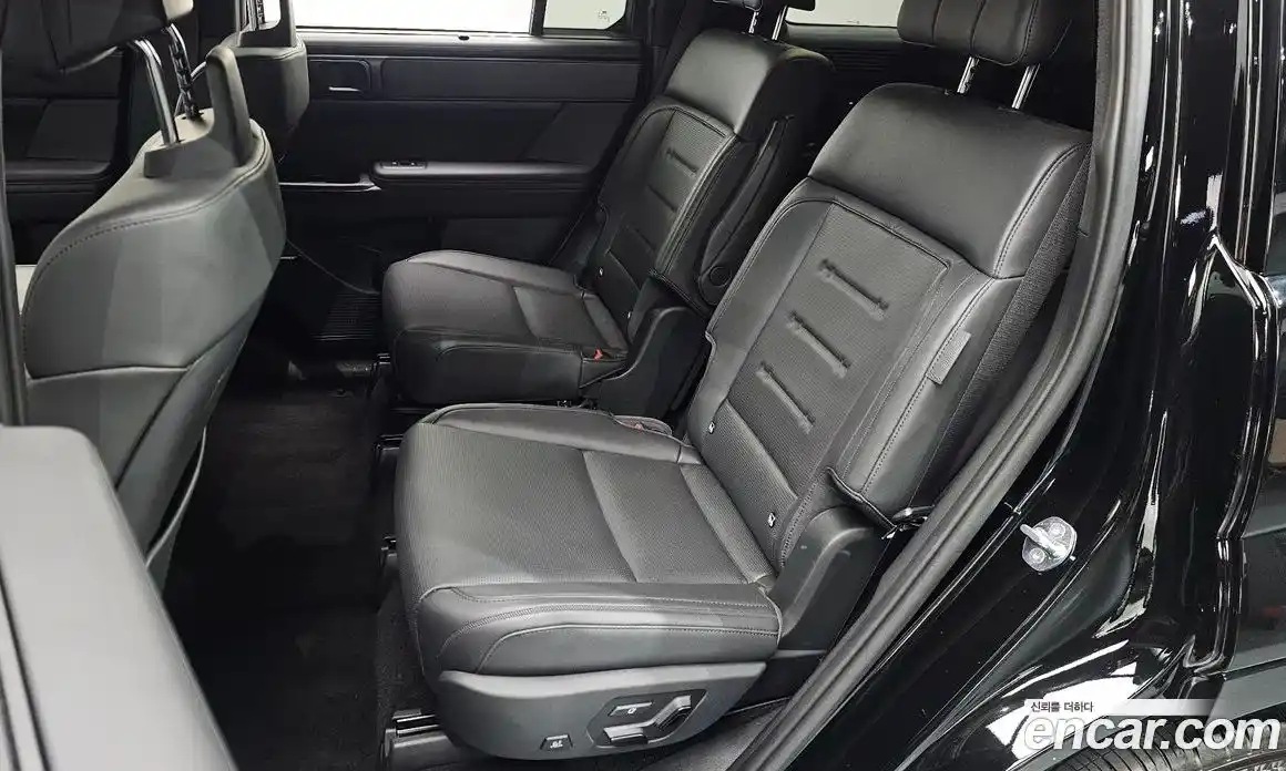 Hyundai Santa Fe 2024 1.6 Автомат в Москве № 276239, фото 19