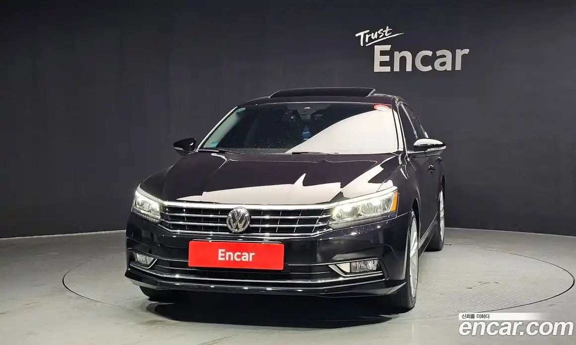 Volkswagen Passat 2018 2.0 Автомат в Москве № 276820, фото 11