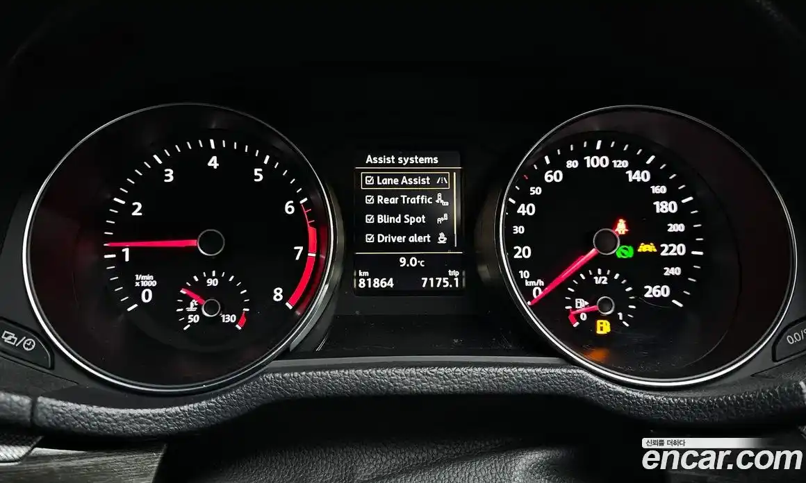 Volkswagen Passat 2018 2.0 Автомат в Москве № 276820, фото 17