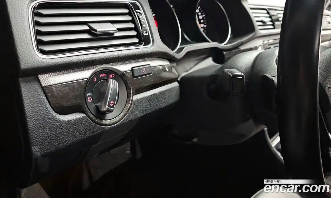 Volkswagen Passat 2018 2.0 Автомат в Москве № 276820, фото 9