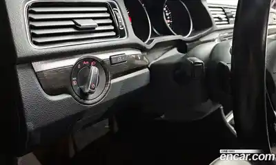 Volkswagen Passat 2018 2.0 Автомат в Москве № 276820, миниатюра 9