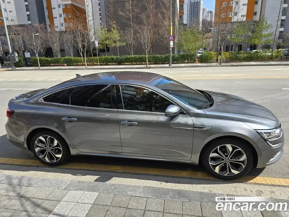 Renault SM6 2020 2.0 Автомат в Москве № 277680, фото 13