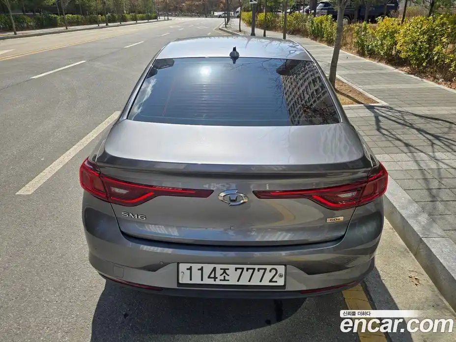 Renault SM6 2020 2.0 Автомат в Москве № 277680, фото 14