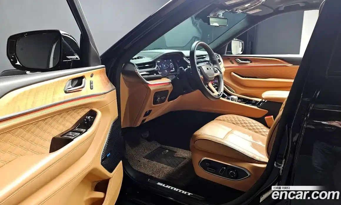 Jeep Cherokee 2023 3.6 Автомат в Москве № 278461, фото 13