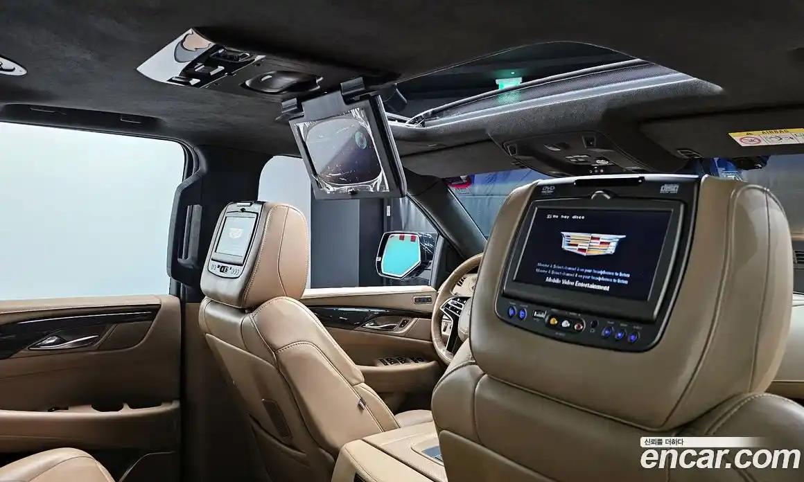 Cadillac Escalade 2019 6.2 Автомат в Москве № 285589, фото 3
