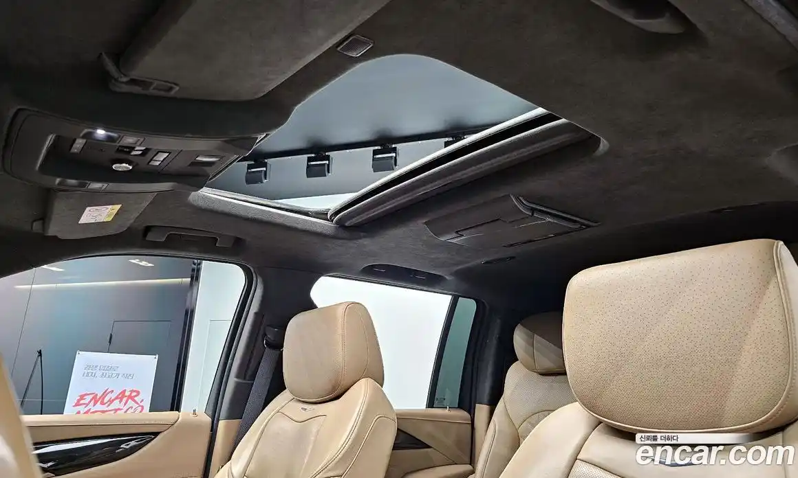 Cadillac Escalade 2019 6.2 Автомат в Москве № 285589, фото 5