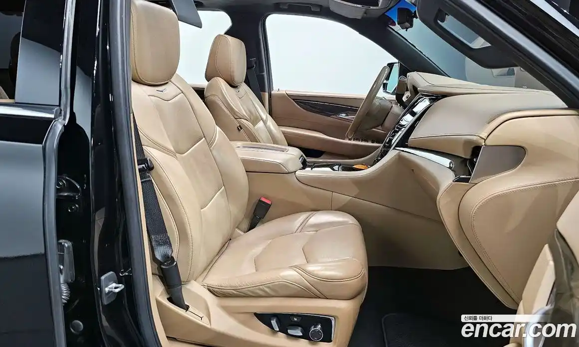 Cadillac Escalade 2019 6.2 Автомат в Москве № 285589, фото 9