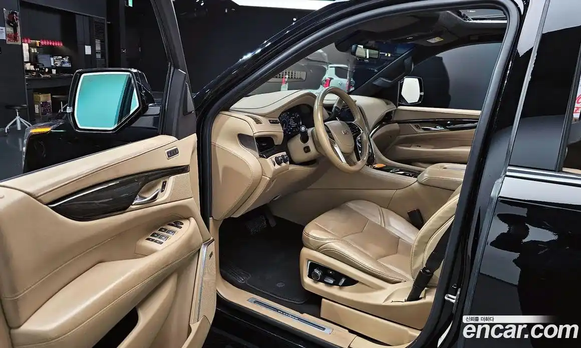 Cadillac Escalade 2019 6.2 Автомат в Москве № 285589, фото 10