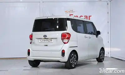 Kia Ray 2021 1.0 Автомат в Москве № 286992, миниатюра 11