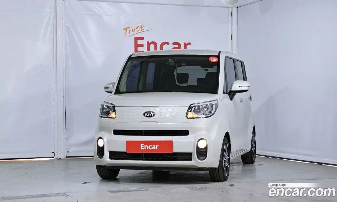 Kia Ray 2021 1.0 Автомат в Москве № 286992, фото 15