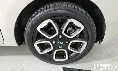 Kia Ray 2021 1.0 Автомат в Москве № 286992, миниатюра 6