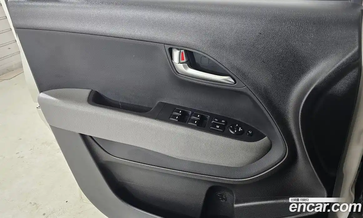 Kia Ray 2021 1.0 Автомат в Москве № 286992, фото 7