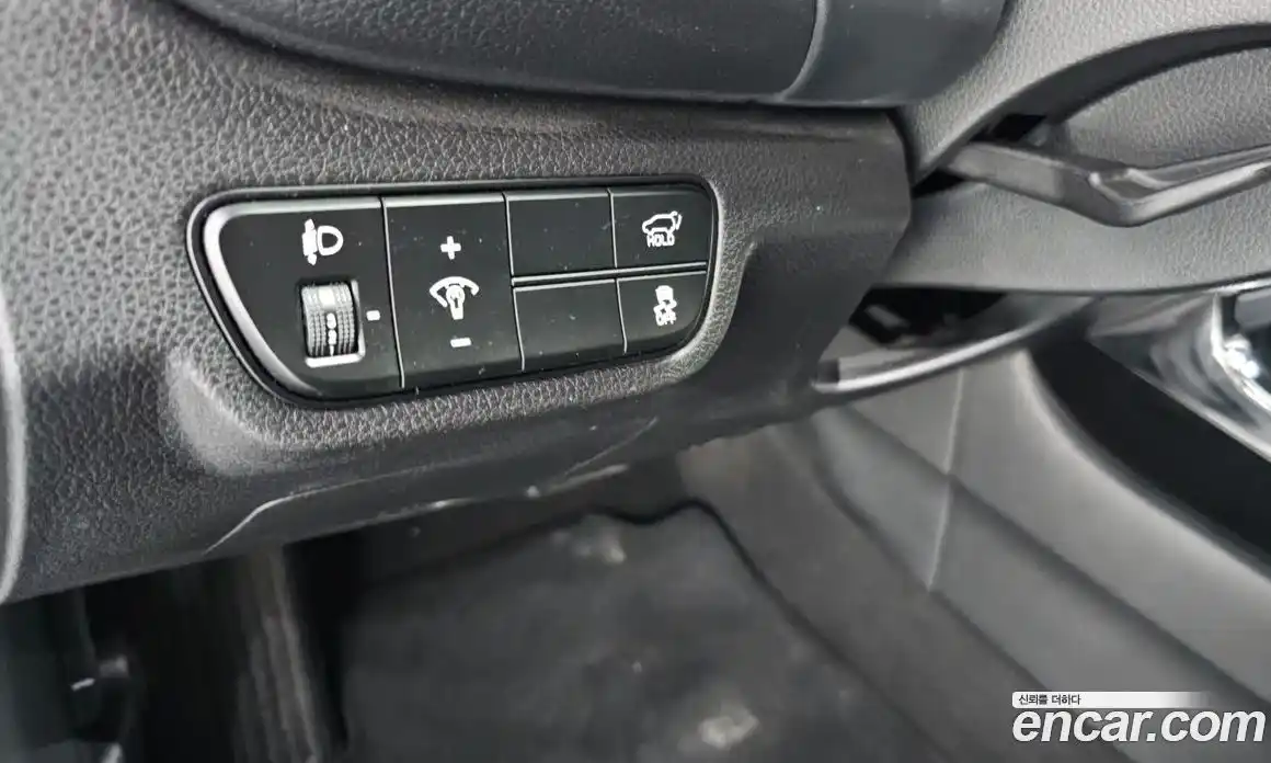 Kia Seltos 2024 1.6 Автомат в Москве № 288304, фото 15