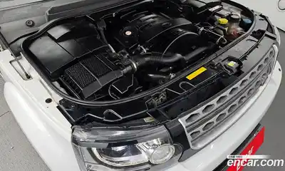 Land Rover Discovery, 2015