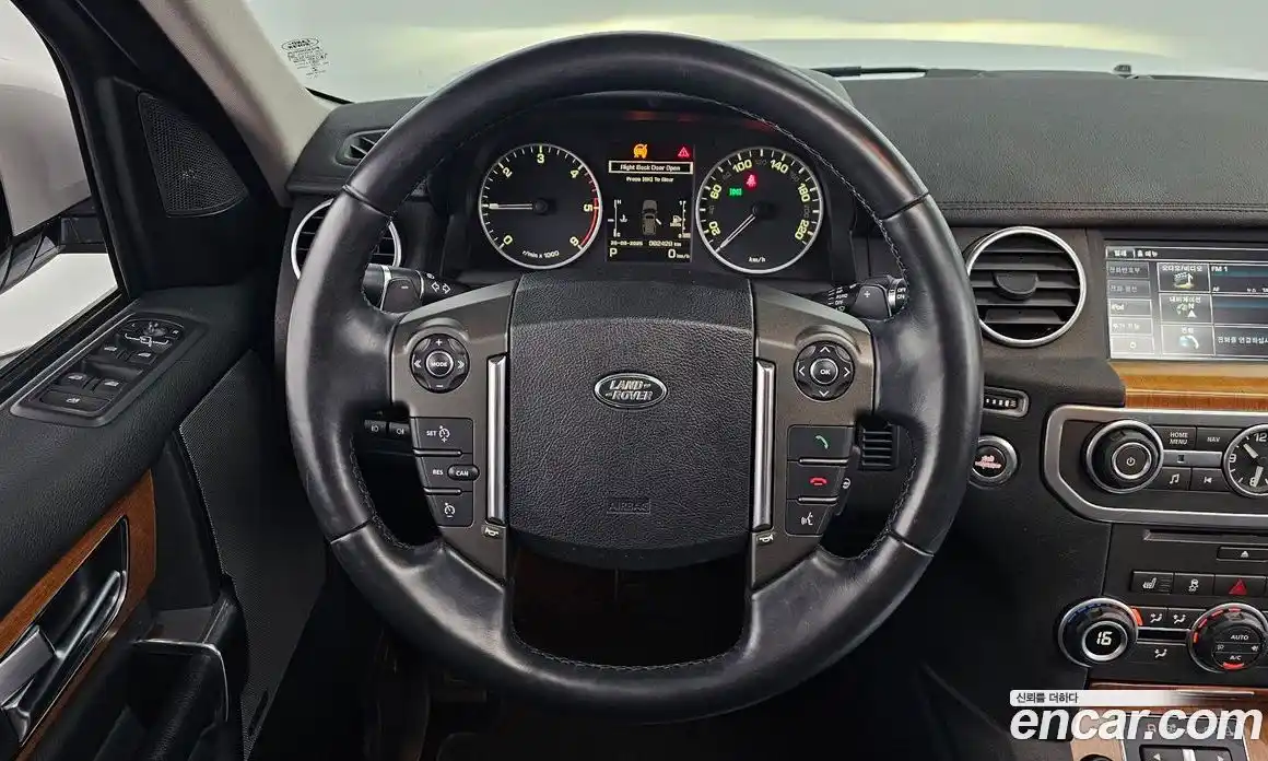 Land Rover Discovery 2015 3.0 Автомат в Москве № 294361, фото 16