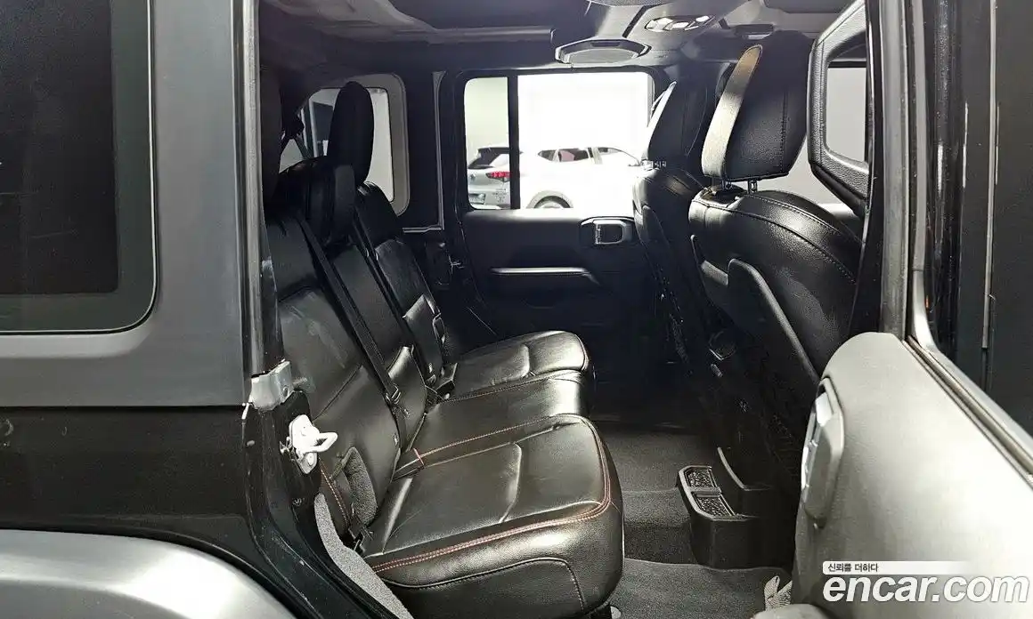 Jeep Wrangler 2020 2.0 Автомат в Москве № 302352, фото 12