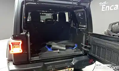 Jeep Wrangler 2020 2.0 Автомат в Москве № 302352, миниатюра 9