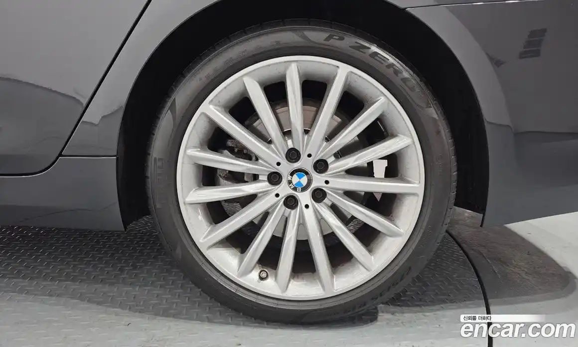 BMW 5-Series 2023 2.0 Автомат в Москве № 302636, фото 14