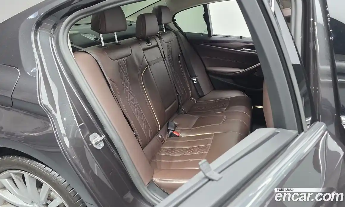 BMW 5-Series 2023 2.0 Автомат в Москве № 302636, фото 19