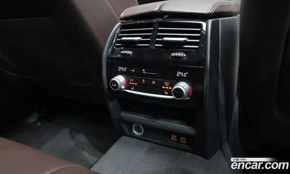 BMW 5-Series 2023 2.0 Автомат в Москве № 302636, фото 20