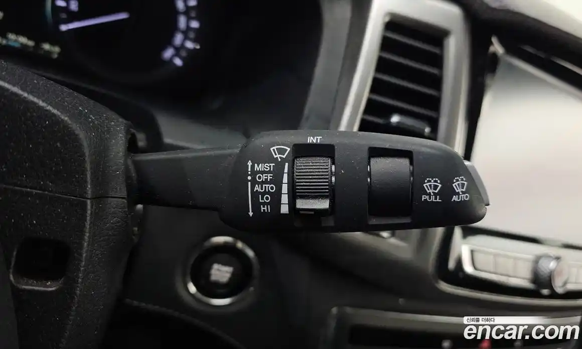 SsangYong Rexton 2019 2.2 Автомат в Москве № 30721, фото 11