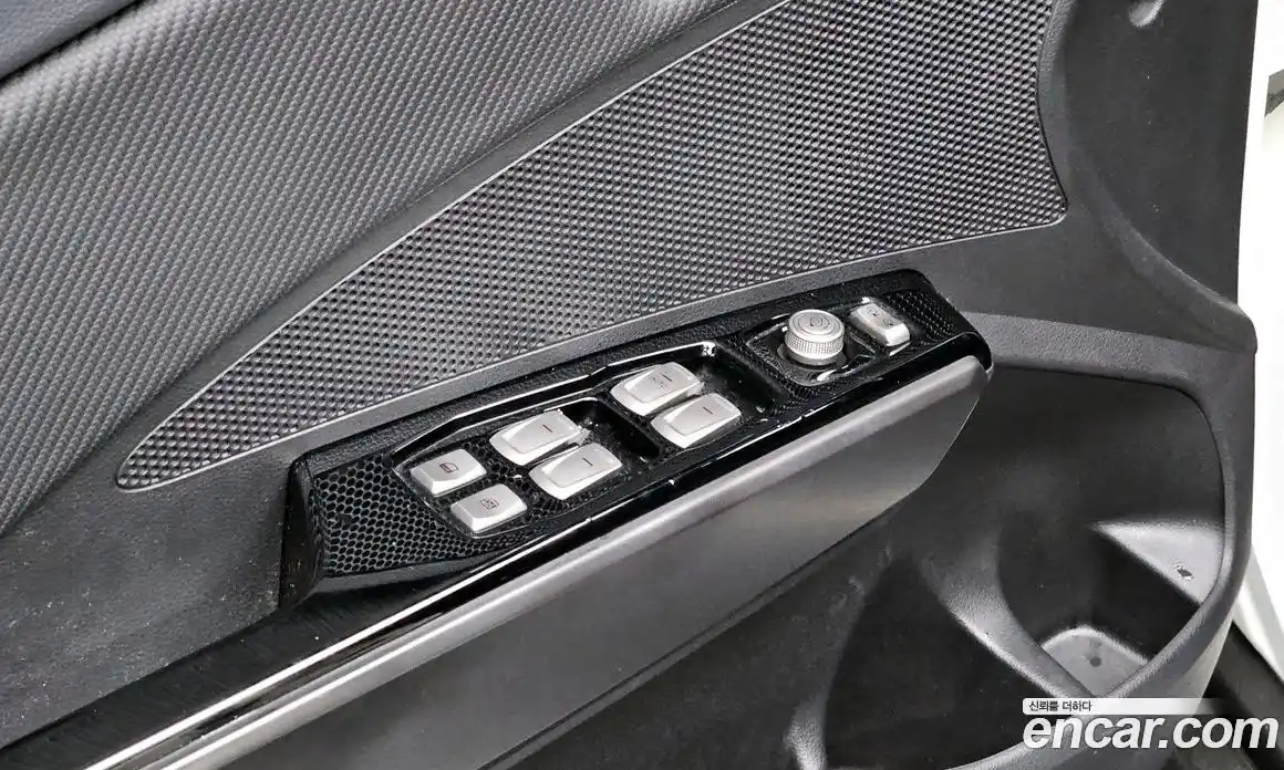 SsangYong TIBOLI 2018 1.6 Автомат в Москве № 30729, фото 8