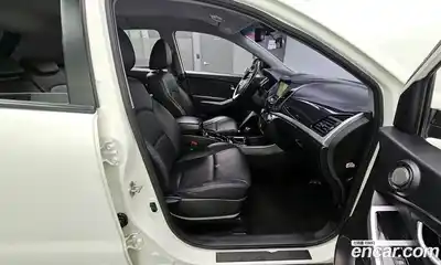 SsangYong Korando 2017 2.2 Автомат в Москве № 31238, миниатюра 3