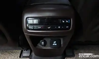 Hyundai Palisade 2023 2.2 Автомат в Москве № 319356, миниатюра 8