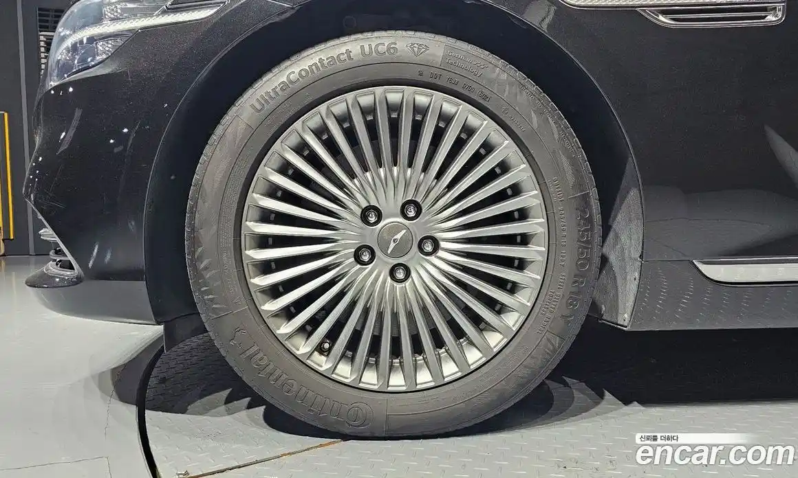 Genesis G90 2019 3.8 Автомат в Москве № 322990, фото 18