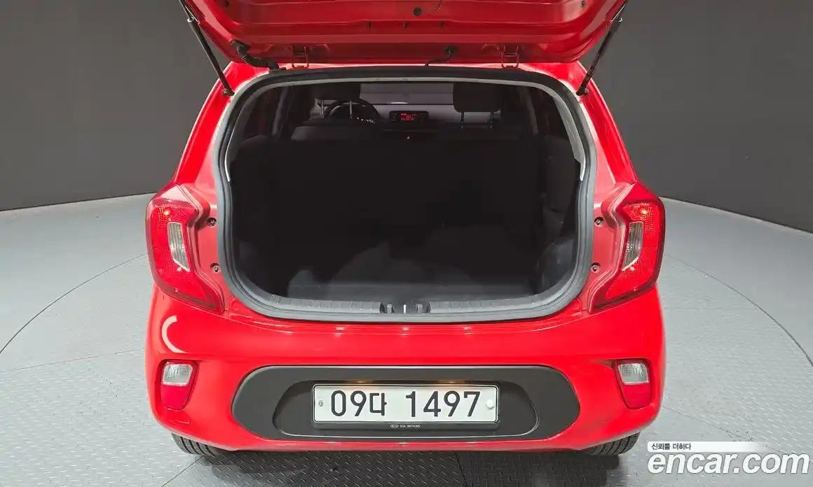 Kia Morning 2017 1.0 Автомат в Москве № 337438, фото 14