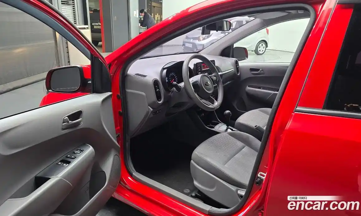 Kia Morning 2017 1.0 Автомат в Москве № 337438, фото 20