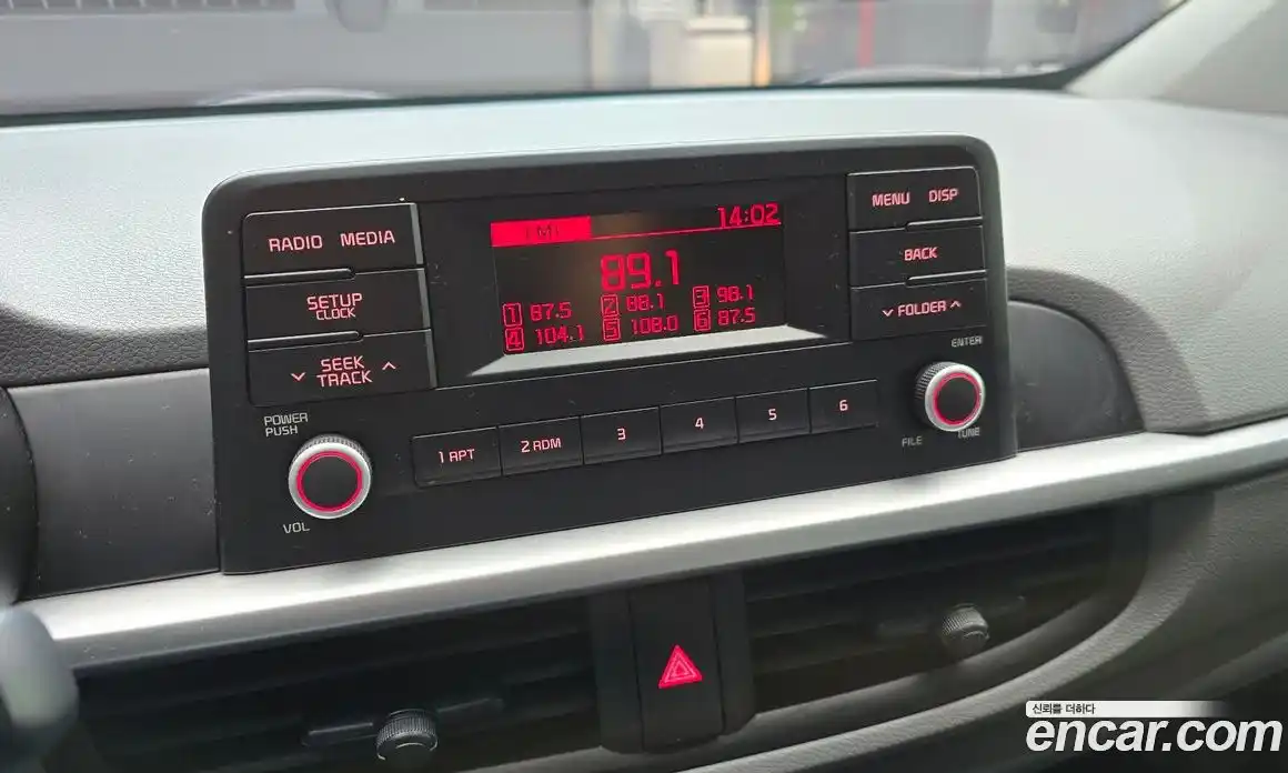 Kia Morning 2017 1.0 Автомат в Москве № 337438, фото 6