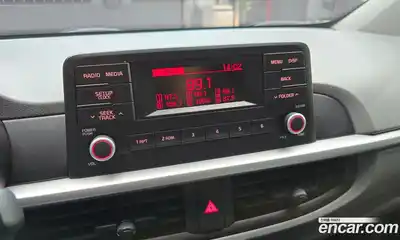 Kia Morning 2017 1.0 Автомат в Москве № 337438, миниатюра 6