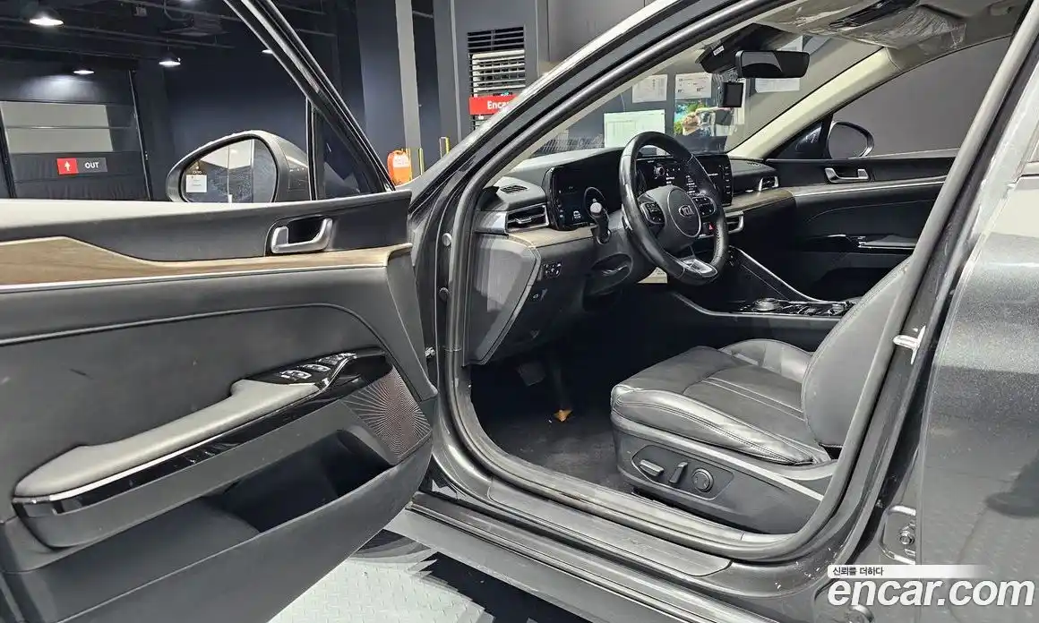 Kia K5 2021 2.0 Автомат в Москве № 338671, фото 11