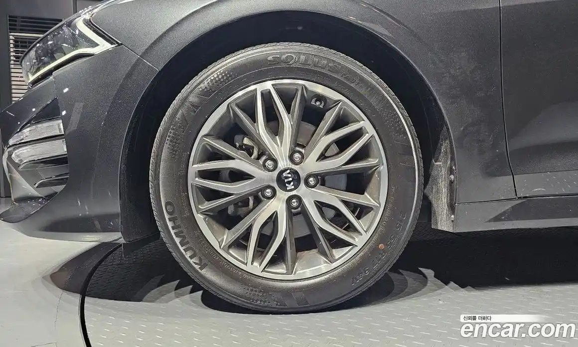 Kia K5 2021 2.0 Автомат в Москве № 338671, фото 14