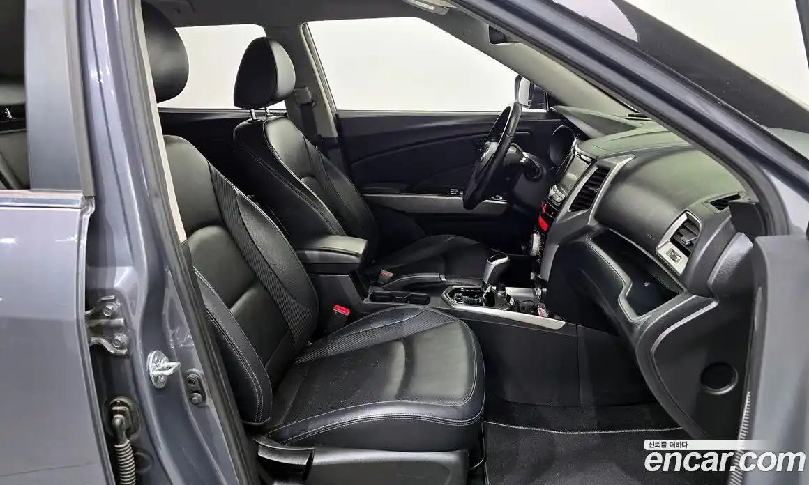 SsangYong TIBOLI 2016 1.6 Автомат в Москве № 33938, фото 17