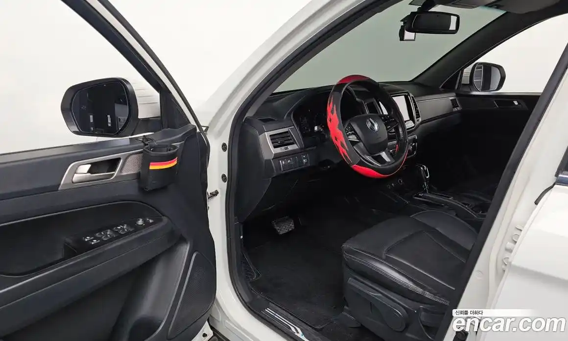 SsangYong Rexton 2019 2.2 Автомат в Москве № 340738, фото 16