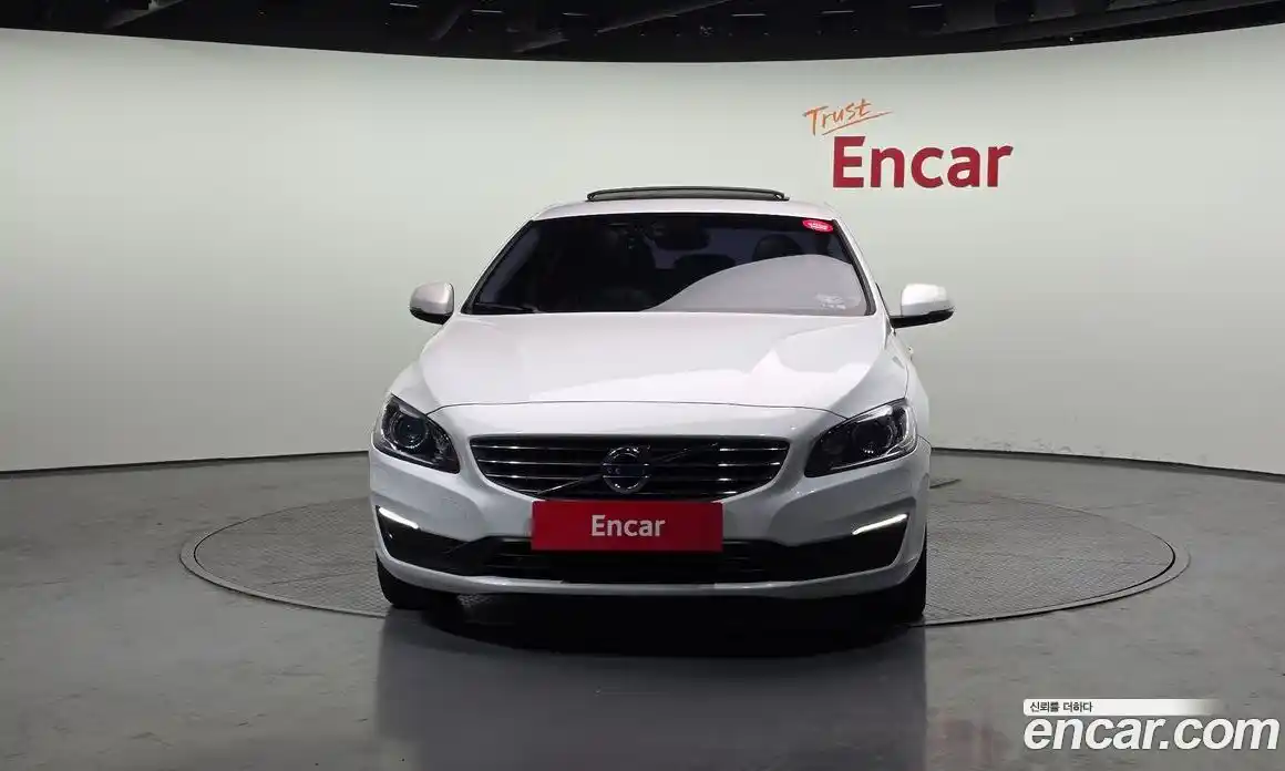 Volvo S60 2017 2.0 Автомат в Москве № 344284, фото 12