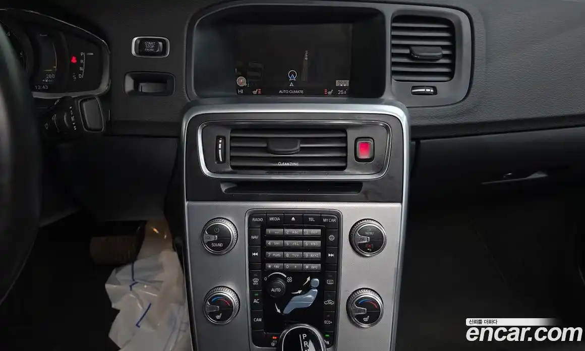 Volvo S60 2017 2.0 Автомат в Москве № 344284, фото 3